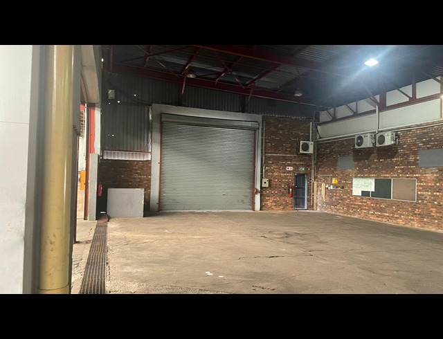 3,568M² WAREHOUSE TO LET IN PRETORIA INDUSTRIAL